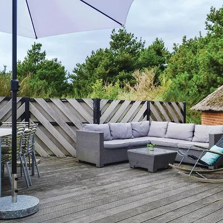 Feriehus Four-bedroom Holiday In