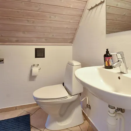 Four-bedroom Holiday In Ringkøbing